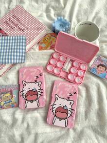 隐形眼镜浸泡收纳套装，含涂鸦动物隐形眼镜盒、隐形眼镜盒、镜片收纳盒，适合旅行和居家使用。