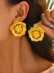 1 Pair Elegant Floral Layered Rose Earrings, Sweet & Fresh Yellow Color, Suitable For Beach Vacation, Fashion Accessories With High-End Vibe - Yellow - View 5