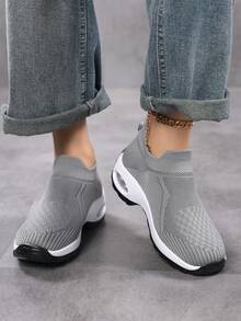Women Breathable Lightweight Knit Slip On Walking Shoes Stretch Sock Upper Minimalist Solid Color Round Toe Low Top Platform Heel Sneakers Casual Style Women Daily Walking Outdoor Travel Spring Summer Grey Fabric Athletic Shoes - Grey - View 3
