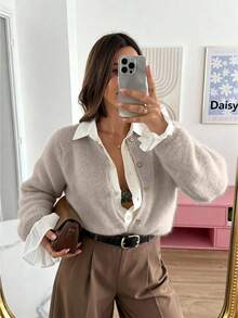 FOR BEAUTY Spring/Summer New Khaki Round Neck Single-Breasted Knit Cardigan Women's Top, Fashion Minimalist Korean Romantic, Gentle Sweet Street Casual Style, Suitable For Daily Outings, Dates, Commuting And Other Occasions, An Elegant Spring Fashion Item For Ladies