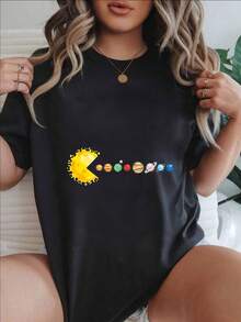 Pacman Eating Planets Solar System Women's Fashionable Print Casual T-Shirt Suitable For All Seasons
-Black - 黑色 - 查看 1