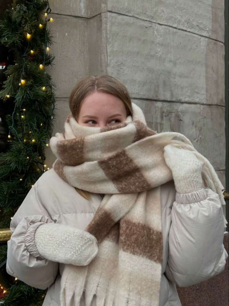 1pc Women's Colorful Plaid Scarf, Warm Neck Warmer, Suitable For Daily Life, Work, Shopping In Autumn/Winter