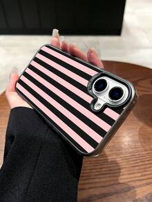 [Classic Striped Design] This Black And Pink Color-Blocked Striped Phone Case Is Sturdy And Durable, Exuding A Touch Of Luxury And Sophistication. Suitable For Business Trips And Everyday Use, It's Compatible With 16Promax/17Promax/17air/17/16plus/S25ultra/S25plus/S25/11/12/13/14/15/15pro/15 Plus/15 Promax/7plus/8plus/X/Xs Max/Xr/11pro/12pro/13pro/14pro/11promax/12promax/13promax/14promax/14plus. - 黑色 - 查看 4