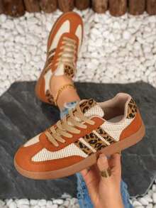 Women's White Sneakers, Casual Thick Sole Platform Shoes, Non-Slip Increase Height Leather Upper Student Shoes