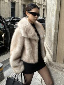 Luxurious Vintage Fashion Women's Thick Warm Jacket With Faux Fur Collar, Winter Coat, Soft Plush Fur - White Oatmeal - View 3