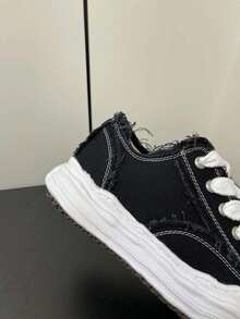 MMY Schuhe 2025 Neue MMY Klassische rutschfeste, verschleißfeste, leichte Low-Top Skaterscuhe für männliche und weibliche Campus-Liebhaber in Schwarz und Weiß mit Schuhkarton, geeignet als Geschenk für Studenten und Schulen - Schwarz - Übersicht 4