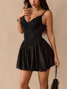 Apperloth Elegant Lace Slip Dress Solid Deep V-Neck Adjustable Straps Waist-Cinching Boned Bud Fall Dresses For Women Halloween Christmas