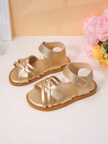一双女童金色交叉绑带凉鞋，金属质感，人造革材质，露趾设计，低帮，魔术贴搭扣，平底，甜美公主风凉鞋，夏季演出鞋，日常上学鞋 - 金色 - 查看 2