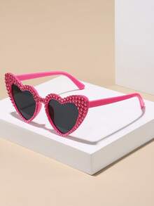 一副复古大框水钻心形猫眼眼镜，适合夏季海滩篝火派对、送礼、复古街头风、驾驶、防晒、户外旅行、派对、舞台表演、配饰、海滩防晒、情人节、婚礼新娘装扮、节日装扮、生日派对眼镜配饰 - 彩色 - 查看 9