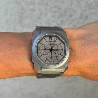 1件 CILOA 男士高端商务防水石英表，休闲日常佩戴