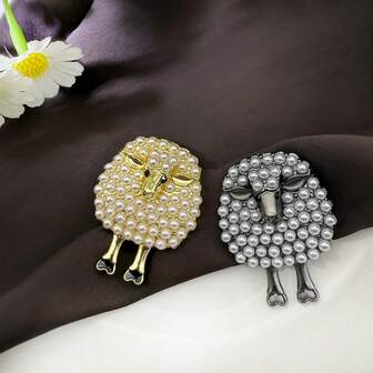 1pc Fashionable Alloy Faux Pearl Cartoon Cute Sheep Brooch, Suitable For Women's Holiday Party Outfit, Jacket, Backpack, Hat Decoration Accessory
