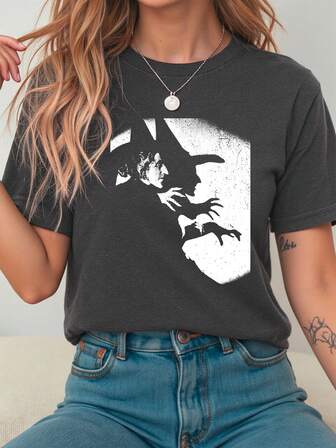 西方邪恶女巫豪威尔复古T恤。色彩舒适。女巫礼物。万圣节礼物。舒适柔软的面料。礼物。女巫影子T恤。