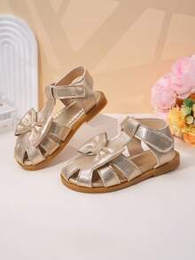 1双女童金色亮片蝴蝶结凉鞋，配金属PU皮鞋包，低帮魔术贴平底鞋，甜美公主风凉鞋，夏季演出/日常穿着 - 金色 - 查看 3