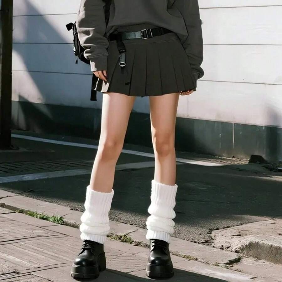 1-Pair Women's 40cm Winter White Knitted Stackable Socks - Blogger Street Style Knee-High Layering Socks With Knee Warmth Protection, Essential Stackable Legwear For Autumn Winter Fashion, Minimalist Pattern & Durable Knit Fabric