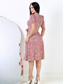 Women's Midi Dress With Geometric Print, A-Line Silhouette, Short Puff Sleeves, And A Crossover Hem With A Belt. - Retro Red - View 4