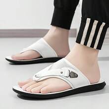 Men's Faux Leather & Mesh Flip Flops - Thong Sandals With Metal Accent, Breathable Panel & Padded Footbed Comfortable Lightweight Footwear For Daily Casual, Beach & Summer Wear - 白色 - 查看 1