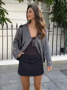 FOR BEAUTY 秋冬新款V领系带长袖针织开衫，时尚简约百搭，宽松版型毛衣外套，适合狂欢节、新年、情人节等场合。