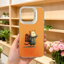 Funda para telefono con borde negro color naranja estampado de tigre con mochila y texto CASETTO ideal para uso diario en floristerias y salones elegantes Aplicable a los teléfonos de la serie Apple y Galaxy - Blanco - Ver 5