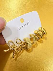 6-18件金色时尚耳环套装，时尚优雅，适合搭配各种服饰