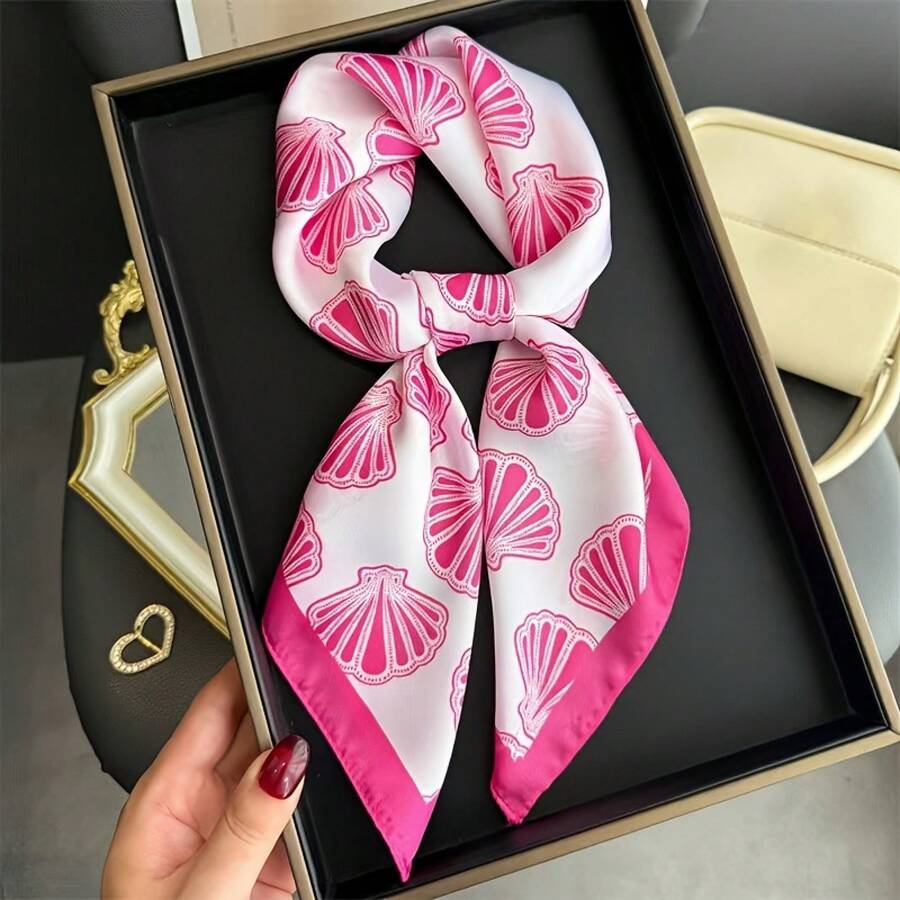 Women's Large Square Scarf - Soft Pink And White Shell Print With Turquoise Blue Edges - 26.77inch Four Seasons Scarf, Shawl, Headscarf, And Hair Accessory - Provides Elegant Everyday Style For Beach Outfits, Parties, And Casual Wear - Lightweight And Warm - Available Colors: Pink/Blue/Purple/Black, Beach Scarf, Women's Mini Scarf, Women's Neck Scarf, Beautiful Scarf, Women's Headscarf - 粉紅色 - 查看 1