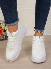 Women's White Sneakers, Casual Thick Sole Platform Shoes, Non-Slip Increase Height Leather Upper Student Shoes - White - View 4