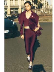 Alo Yoga 7/8 High-Waist Airlift Legging - Burgundy - View 1