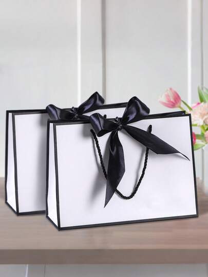 1pc T-Shaped Gift Bag - Elegant, Foldable Shopping Bag, Suitable For Ladies, Moms, Grandmas, Girlfriends, Boyfriends, Husbands, Wives, Partners - Birthday Party Decor, Gift Wrapping - Black & White Birthday Decor, Birthday Gifts, Celebration Accessories, Decorated With Ribbons, Sturdy Structure, Event Planning, Fashionable Packaging, Durable Material, Women Gifts