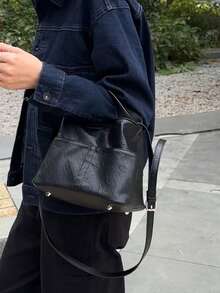 韓式女款柔軟皮革手提包，休閒通勤托特包，適合日常出遊、購物，時尚質感單肩斜背包 - 黑色 - 查看 4