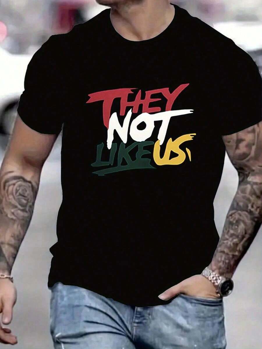 Summer BestsellersMen'S Black Short-Sleeve T-Shirt, Bold Urban Tee, 'they Not Like Us' In Red, White, Yellow, Rebel Streetwear, Soft Cotton, Unisex Fit, Edgy Style, Concerts, Casual Outings, Visible Tattoos, Round Neck, Hot Selling Top Tee, Summer New Arrival T-Shirt Sarcastic Quote Shirt Men Cowboy Western Style T-Shirt Spooky Pumpkin Shirt Men Vintage T Shirts Men Plain T Shirts Mensupple - 黑色 6 - 查看 1