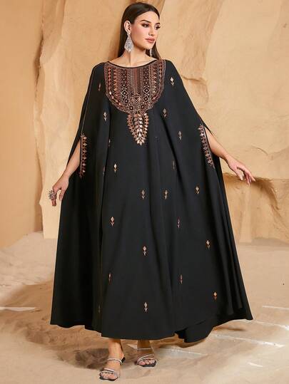 Elegant Women's Long Black Arabian Dress With Batwing Half Sleeves And Statement Metallic Embroidery Round Neck Woven Fabric