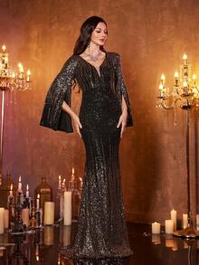 UNITHORSE [Random Cut] Elegant Deep V-Neck Slit Sleeve Waist Fitted Ombre Design Evening Gown Dress - Black - View 6