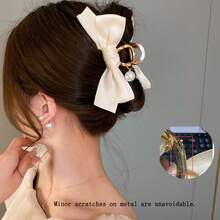 1 pieza Accesorio para el cabello de mujer con detalle de perla falsa y lazo decorativo, elegante, para el Día de San Valentín, accesorios para el cabello, pinzas para el cabello, clip de mandíbula para el cabello, clip casual para el cabello para vacaciones de otoño e invierno, regalo de San Valentín para mujer - Blanco - Ver 5
