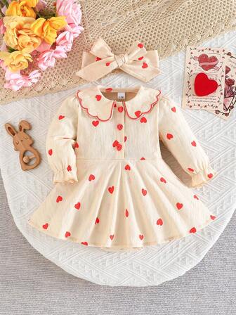 Tutina neonata carina con colletto alla Peter Pan, tutina in cotone comoda a maniche lunghe con motivo a cuori e fascia per capelli