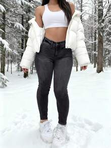 Pantalones vaqueros de talle alto de color azul claro con estilo Y2K, de longitud corta, ajuste ceñido para realzar la figura, adecuados para primavera y verano, vacaciones, festivales, vaquera, vaqueros, pantalones, salir, pantalones vaqueros de mujer, vaquera, vaqueros de mujer, curva