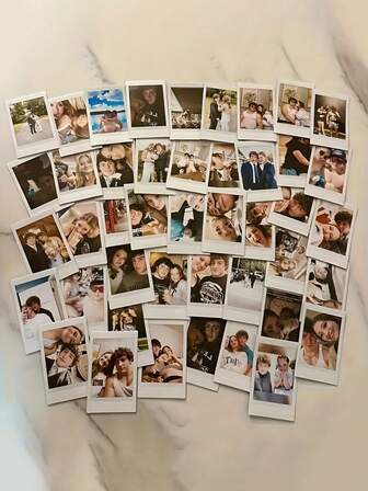 Personliga fototryck för par - Anpassade årsdags- och alla hjärtans dag-presenter till honom/henne | Välj 1, 5, 10 stycken | Unika romantiska presenter till pojkvän, flickvän, bästa vänner | Hjärtliga presenter till födelsedagar, årsdagar | Färdiga att rama in kärlekshistoriakonst. Presenter till henne, presenter till honom, parfoton, julklappar, personliga tillhörigheter