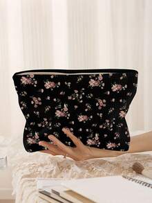 Túi đựng mỹ phẩm in họa tiết hoa - Họa tiết hoa, túi khóa kéo bằng polyester bền chắc, túi đựng đồ dùng vệ sinh cá nhân khi đi du lịch, túi khóa kéo nhẹ, lý tưởng cho người yêu thích làm đẹp, món quà hoàn hảo cho chị em gái, sinh viên và người lớn, họa tiết ngẫu nhiên. - Nhiều màu - Xem 6