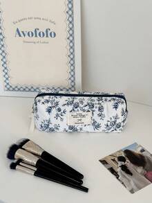 Soft Fabric Quilted Chinoiserie Floral Print Cosmetic Bag, Large Capacity Zipper Makeup Pouch, Suitable For Daily Use Or Travel To Store Small Items, Handheld Toiletry Bag, Daily Makeup Accessories, Portable Storage Bag, Fashionable And Beautiful Ladies Bag - Multicolor - View 9