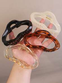 Bộ 4 kẹp tóc nhựa nhẹ hình đám mây cỡ lớn 12cm/4,72in màu đen bóng, màu be, màu hổ phách, màu sâm panh, thời trang đa năng, cao cấp, thanh lịch, đơn giản, màu trơn, phụ kiện tóc ombre, thích hợp cho các buổi đi chơi hàng ngày, thường ngày, tiệc tùng, đi làm, nghỉ mát, buộc tóc đuôi ngựa, tạo kiểu tóc búi, rửa mặt, trang điểm, phù hợp với trang phục, kẹp tóc, kẹp hàm, kẹp tóc, kẹp tóc, kẹp tóc, kẹp tóc, phụ kiện tóc thu đông cho nữ - Nhiều màu - Xem 8