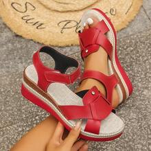 Giày sandal đế xuồng dày dặn, khoét mũi, kiểu dáng thời trang nữ, có khóa dán. - Đỏ - Xem 7