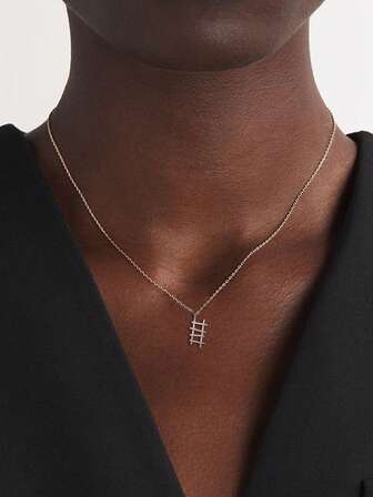 1件S925纯银项链，几何线条梯形吊坠，百搭简约锁骨链，时尚银饰，女士礼物，送给母亲、女友、朋友、情侣，日常佩戴