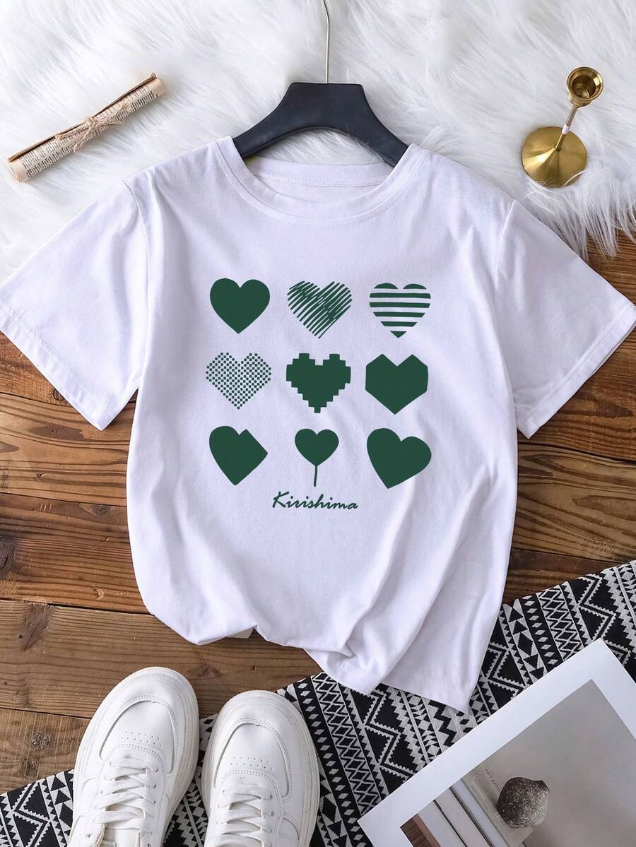 Camiseta de mujer con diseño de corazón y lema - tejido casual - blanca con corazones verdes, perfecta para primavera/verano/otoño - Blanco - Ver 1