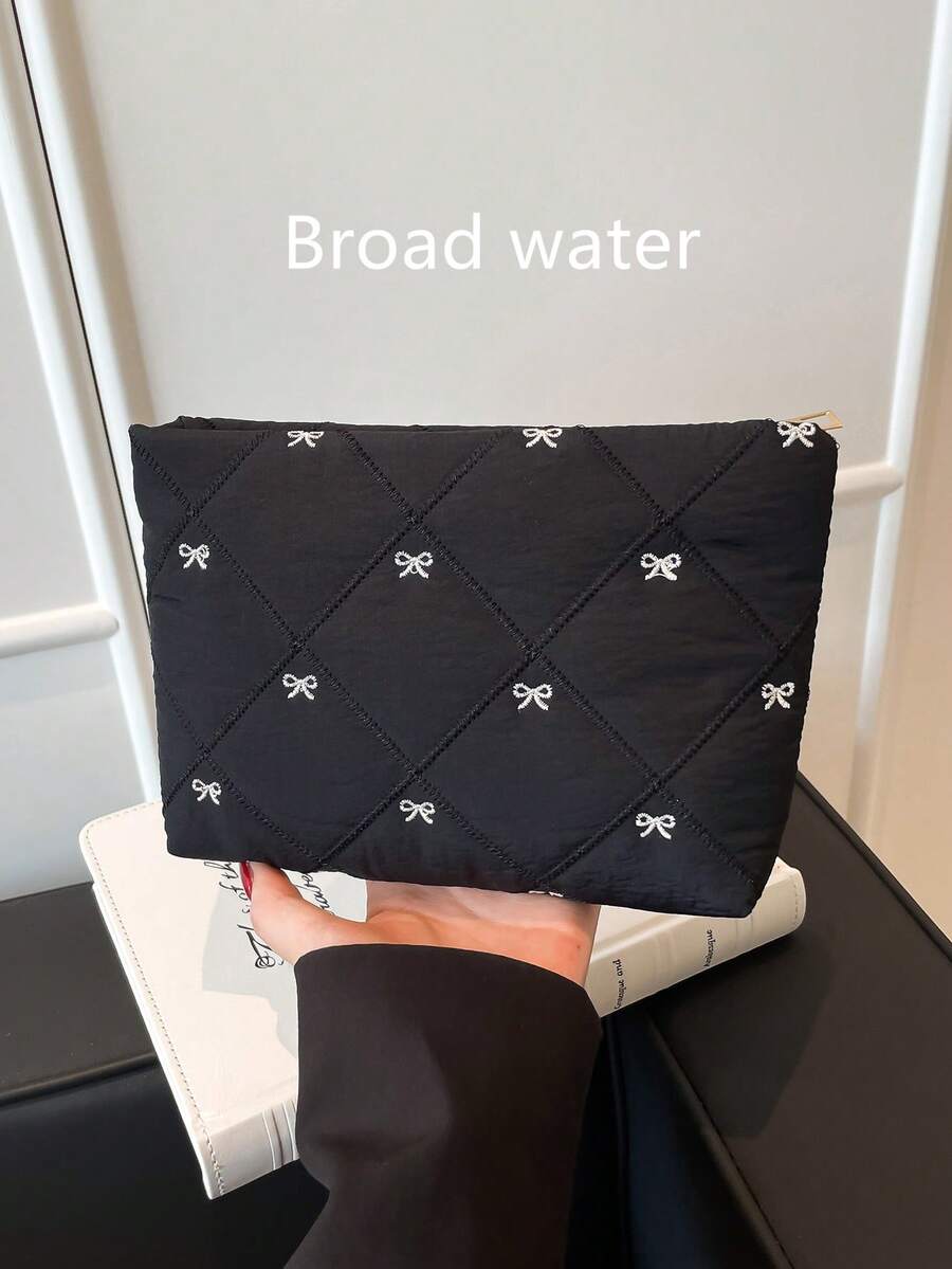 蝴蝶图案时尚绗缝格纹加厚化妆包，休闲手拿包，保暖羽绒小袋，内衬包，洗漱包，铅笔盒化妆包，化妆袋，化妆包，洗漱包，旅行必备，邮轮必备，度假必备，男女通用