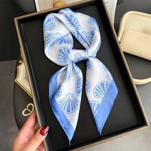 Women's Large Square Scarf - Soft Pink And White Shell Print With Turquoise Blue Edges - 26.77inch Four Seasons Scarf, Shawl, Headscarf, And Hair Accessory - Provides Elegant Everyday Style For Beach Outfits, Parties, And Casual Wear - Lightweight And Warm - Available Colors: Pink/Blue/Purple/Black, Beach Scarf, Women's Mini Scarf, Women's Neck Scarf, Beautiful Scarf, Women's Headscarf - 粉紅色 - 查看 6