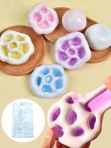 1/2 món đồ chơi bóp mềm hình kem mochi siêu vui nhộn giúp giảm căng thẳng, đồ chơi bóp mềm hình kem mochi siêu mềm và mỏng, giúp giảm lo âu, cải thiện tâm trạng, hình dáng hoàn hảo, đồ chơi giảm căng thẳng đổi màu, màu ngẫu nhiên kèm túi quà. - Nhiều màu - Xem 8