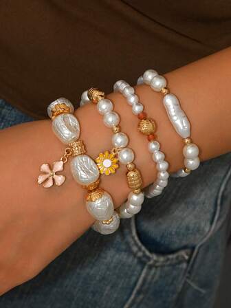 Vintage Elegant Bohemian Baroque Faux Pearl Daisy Flower Golden Beaded DIY Handmade Bracelet Set, Elastic Cord, Suitable For Women Spring/Summer/Autumn/Winter, Suitable For Vacation, Party, Evening Wear. Resin Quantity Is Random, Slight Molding Marks On Imitation Pearls Are Normal.