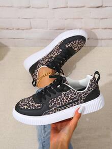 Élégantes baskets mode pour femmes - Respirantes, légères, à lacets avec imprimé floral, semelle en EVA confortable pour toutes les saisons - Léopard noir - Voir 10