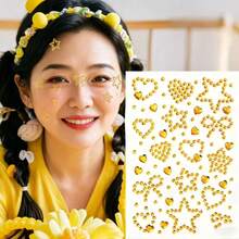 简约多彩的脸部贴纸，心形和星形图案，非常适合节日、派对、音乐活动以及创意脸部装饰，镶嵌水钻，打造演唱会造型，脸部闪亮装饰。 - 彩色 - 查看 4