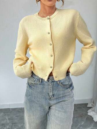 Freeform Autumn/Winter Women's Sweater, Fashion Minimalist Business Casual Commute Elegant Resort Warm High-End Versatile Slimming Victory Day Cute Top Korean Style