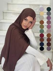 1条180*70厘米女士纯色粘胶纤维透气柔软莫代尔头巾，适合搭配阿巴雅长袍，防滑 - Viscose hijab - 查看 11