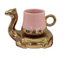 1 set Juego de taza y platillo de té con forma de animal dorado - Diseño elegante de camello y cisne, vajilla de té de cerámica de lujo con acentos metálicos, perfecto para decoración del hogar única y regalo para entusiastas del té